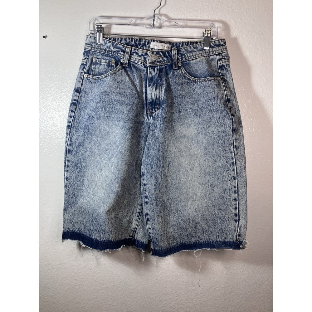Women’s Jorts Witty Fox High Rise Light Acid Wash Denim Shorts Size 7/28 Raw Hem